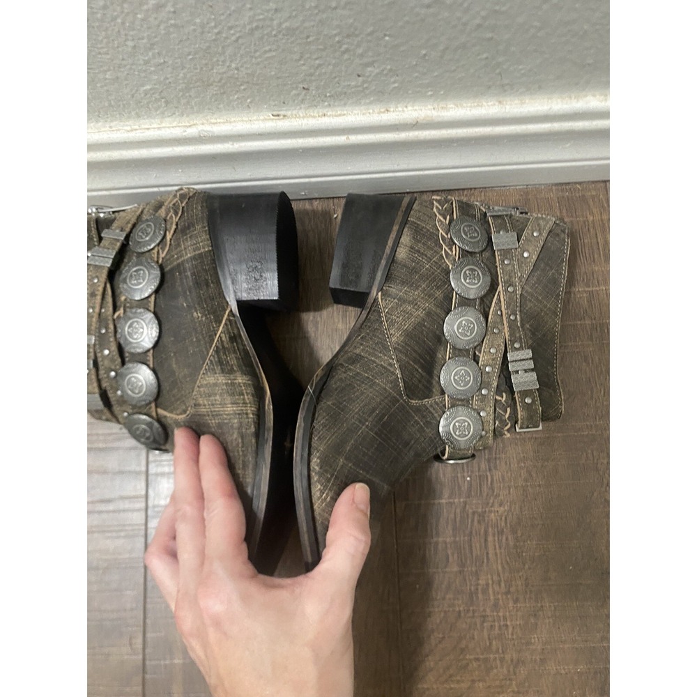 Naughty Monkey Genuine Leather Anchorage Concho Stud Zip Wrap Booties 6.5 NEW - Picture 5 of 6